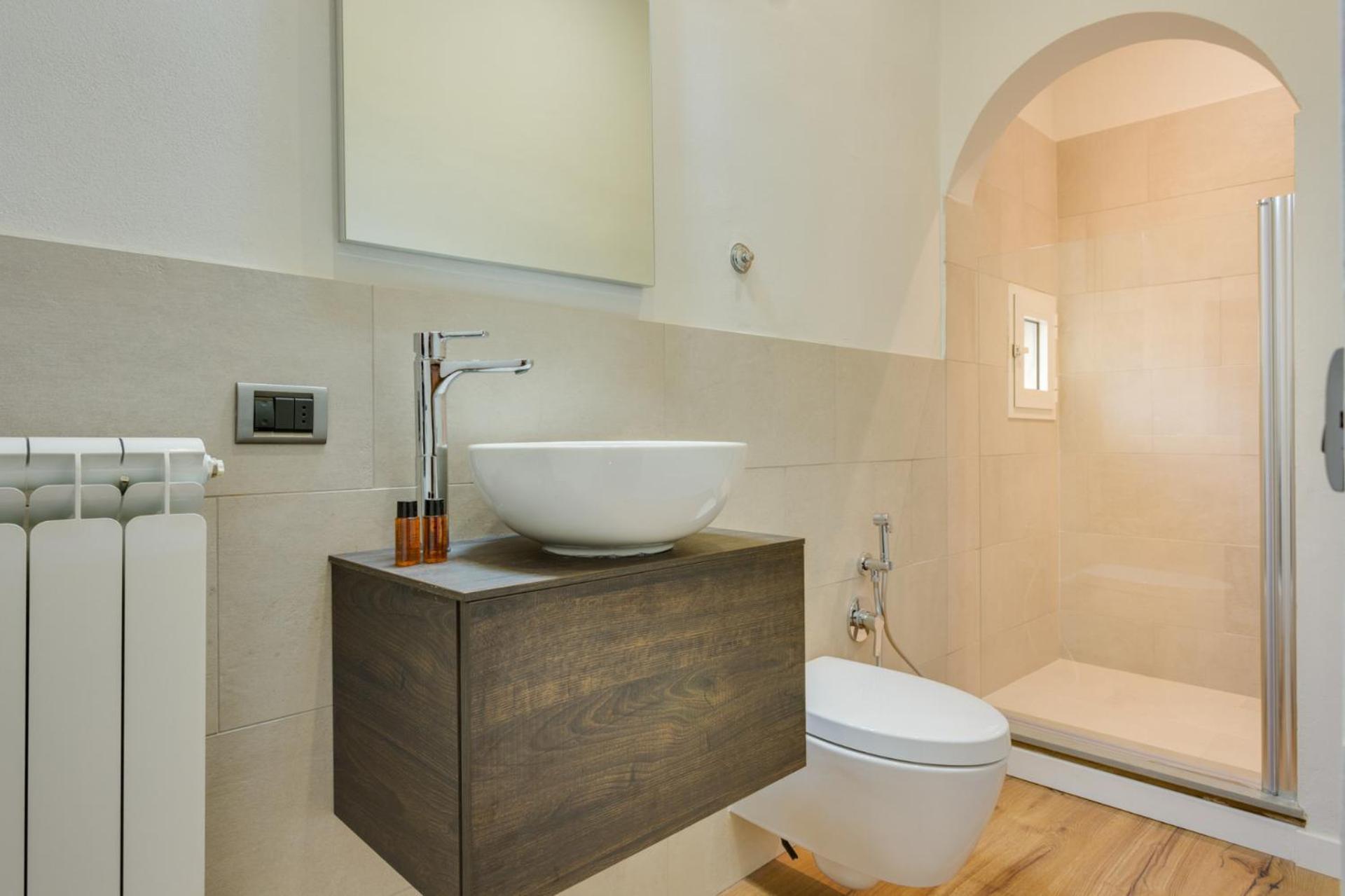 - Maggio Terrace With View Apartment *